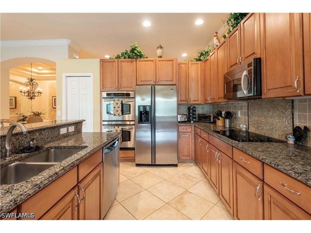 5725 Lago Villaggio Way Naples FL 34104 226015045 image29