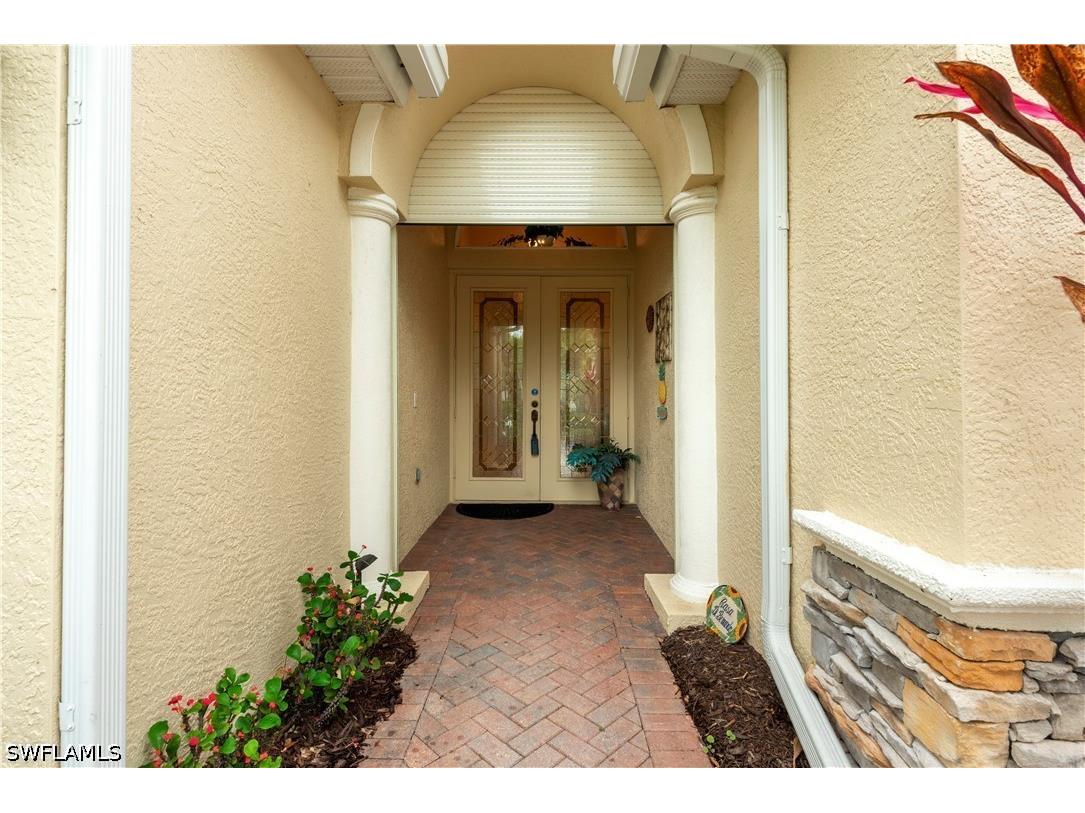 5725 Lago Villaggio Way Naples FL 34104 226015045 image4