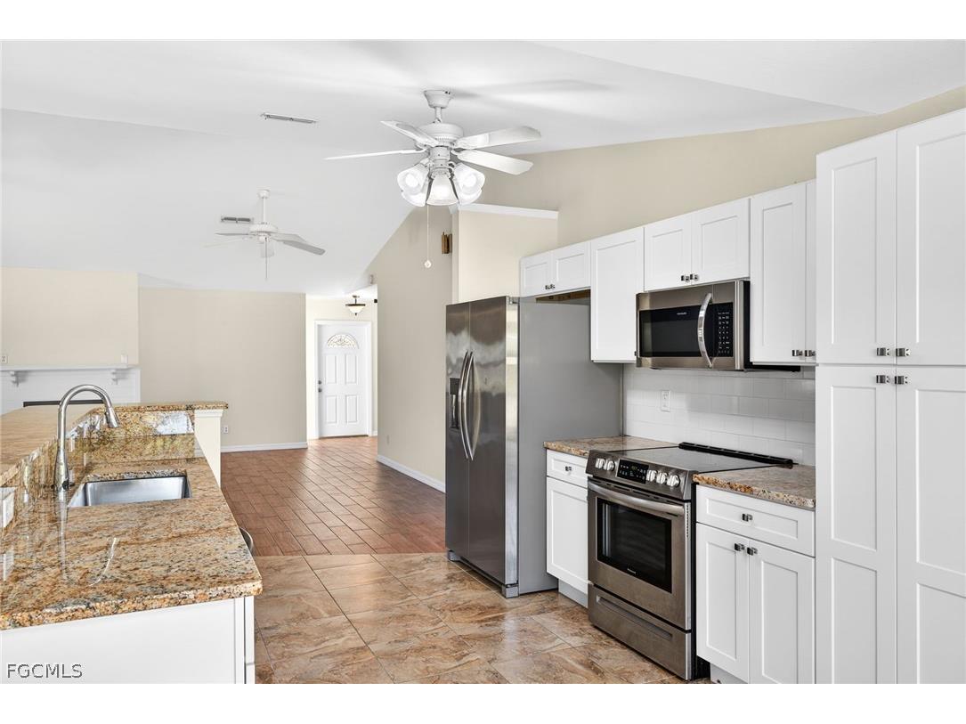 5727 Rose Garden Road #A Cape Coral FL 33914 2026007273 image12