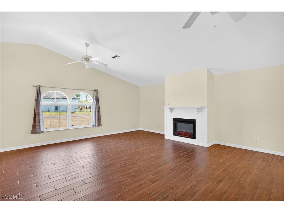 5727 Rose Garden Road #A Cape Coral FL 33914 2026007273 image6