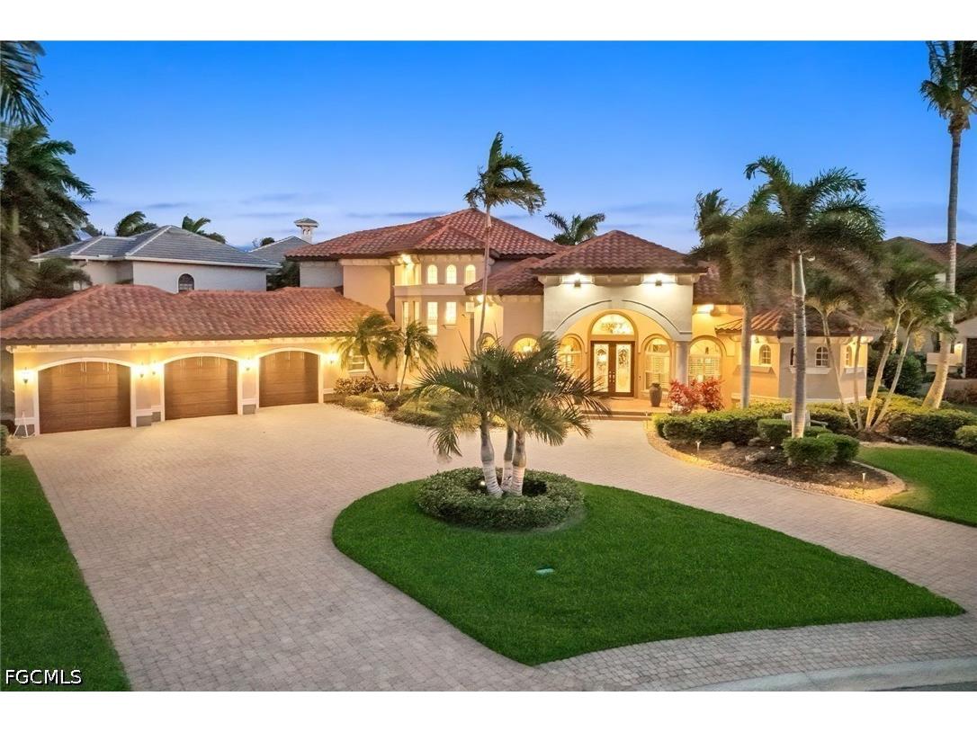5727 Yardarm Court Cape Coral FL 33914 2026018810 image1