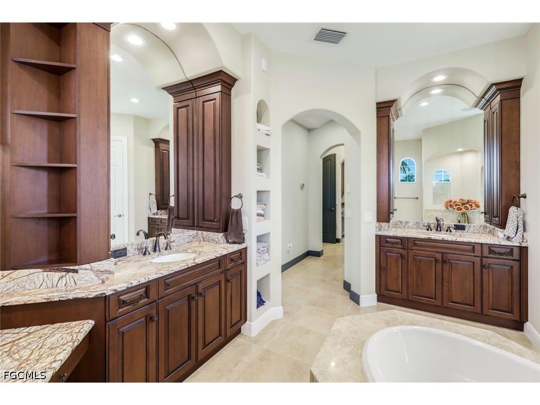 5727 Yardarm Court Cape Coral FL 33914 2026018810 image19