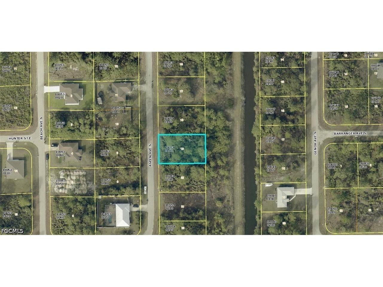 573 Aspen Avenue S Lehigh Acres FL 33974 2026019329 image1