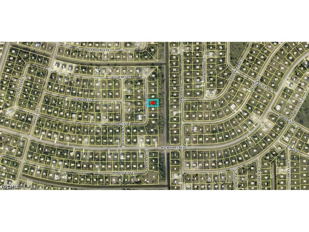 573 Aspen Avenue S Lehigh Acres FL 33974 2026019329 image2