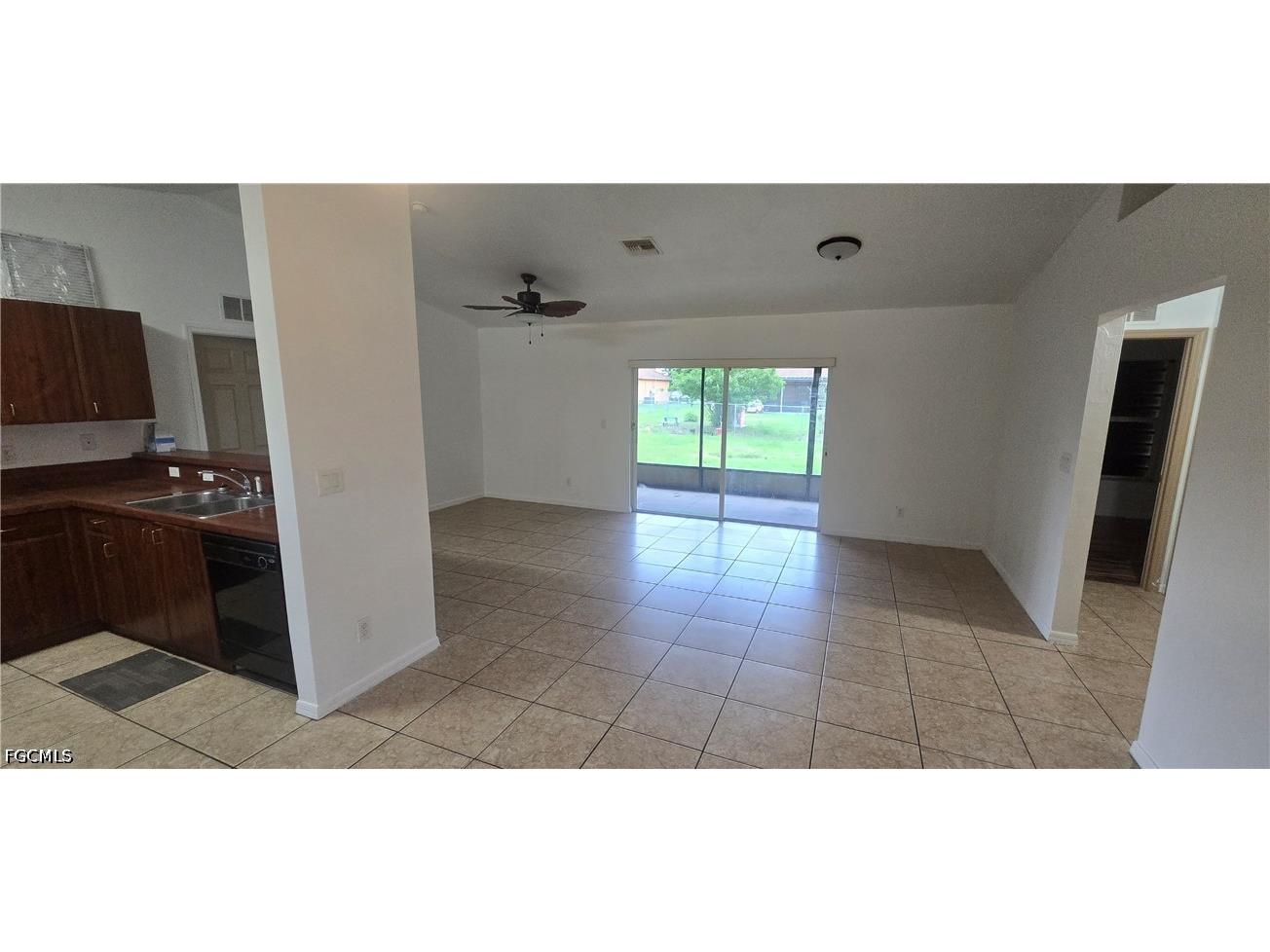 573 Bell Boulevard S Lehigh Acres FL 33974 2026023279 image11