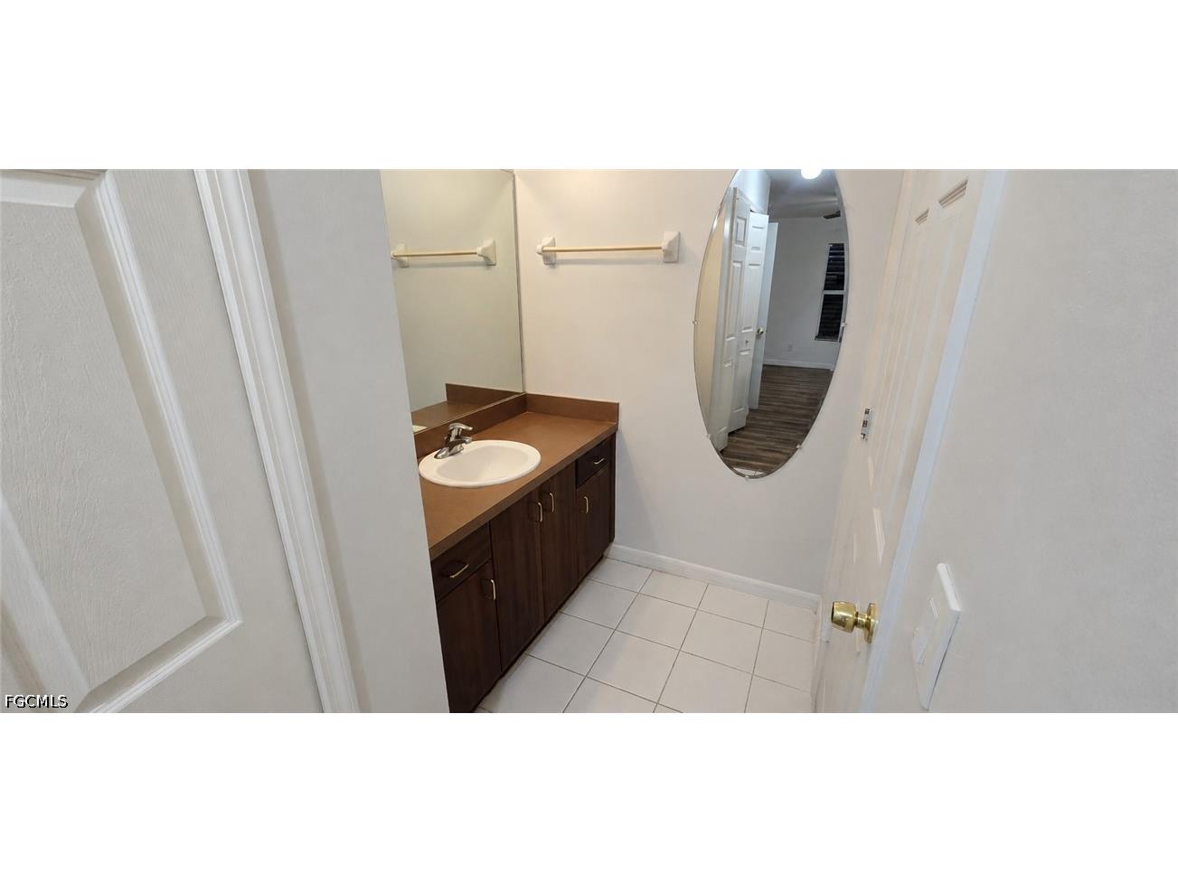 573 Bell Boulevard S Lehigh Acres FL 33974 2026023279 image4