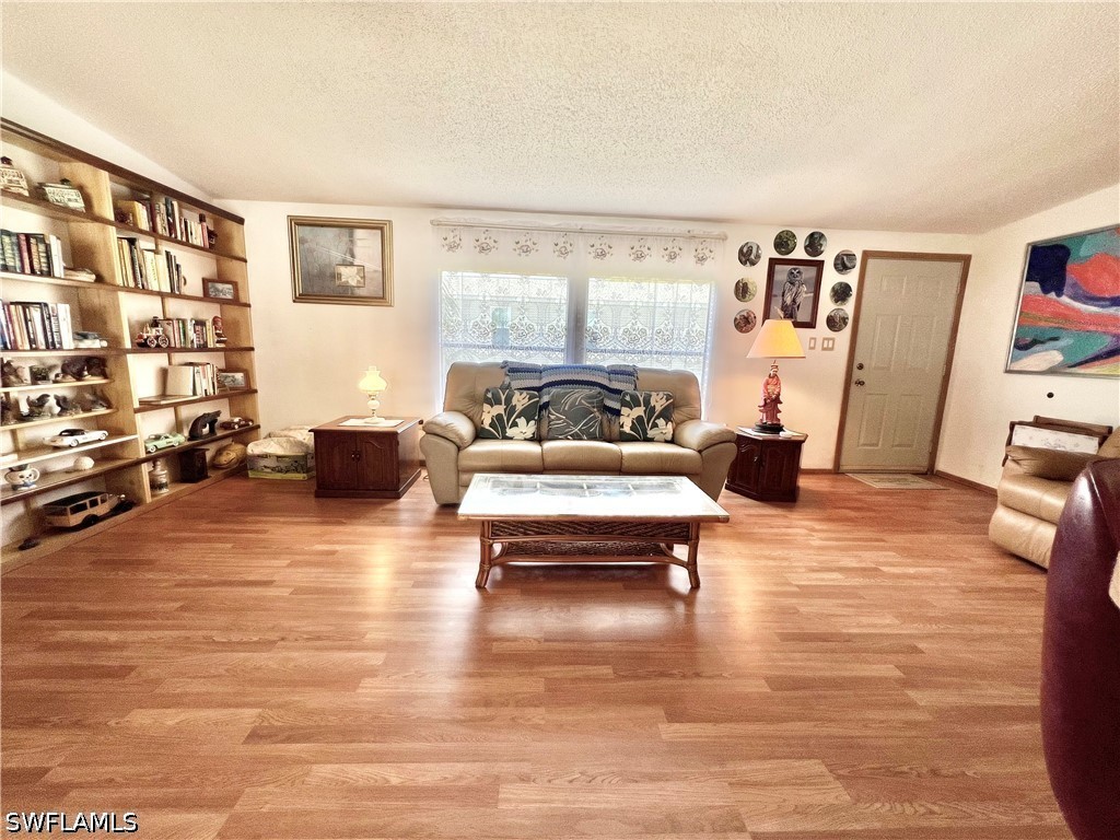 573 Cape Florida Lane Naples FL 34104 226018783 image10