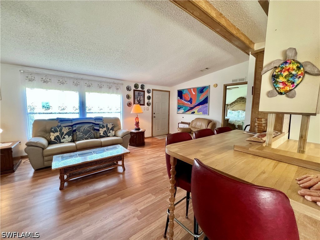 573 Cape Florida Lane Naples FL 34104 226019041 image11