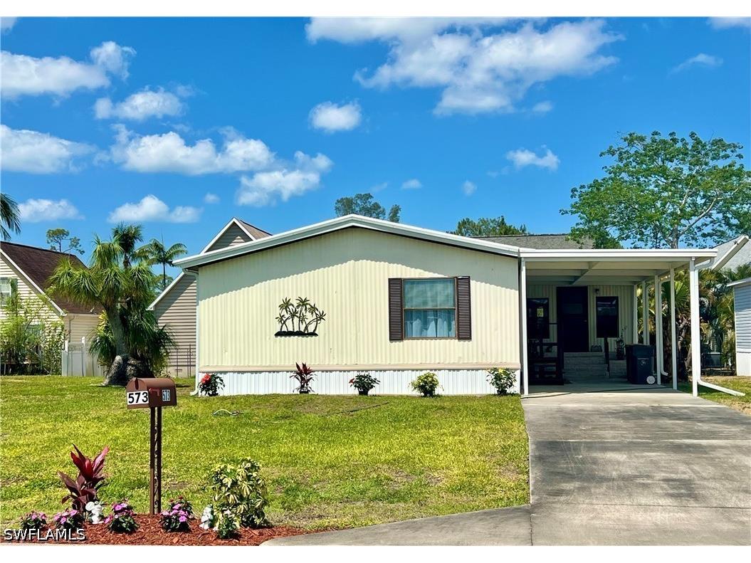 573 Cape Florida Lane Naples FL 34104 226019041 image2