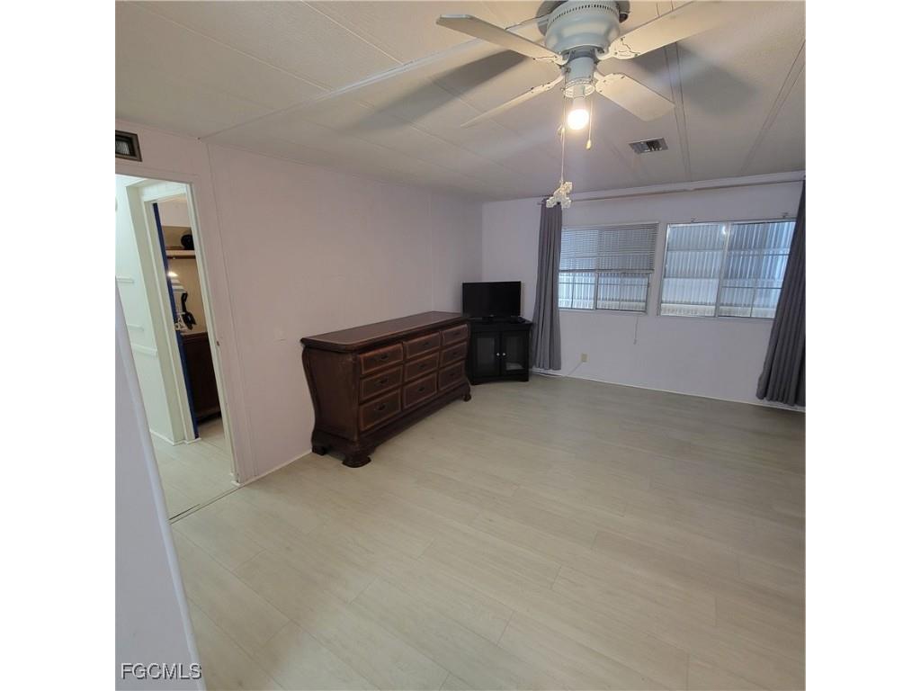 573 Hogan Drive North Fort Myers FL 33903 2025019779 image20
