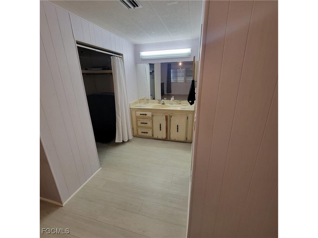 573 Hogan Drive North Fort Myers FL 33903 2025019779 image22