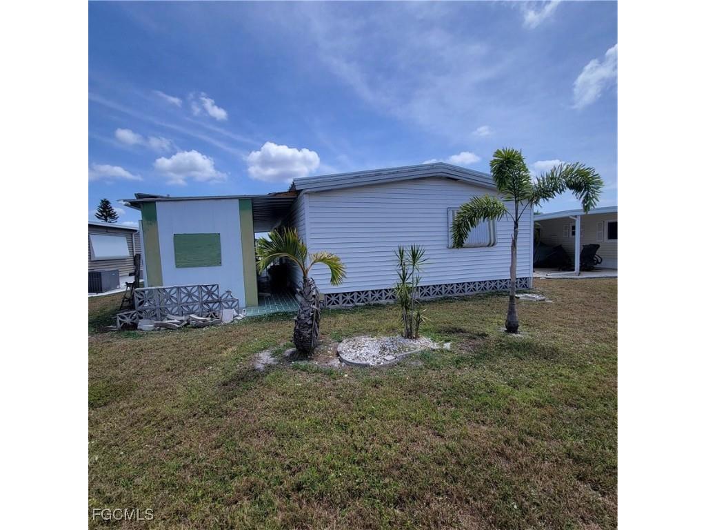 573 Hogan Drive North Fort Myers FL 33903 2025019779 image25