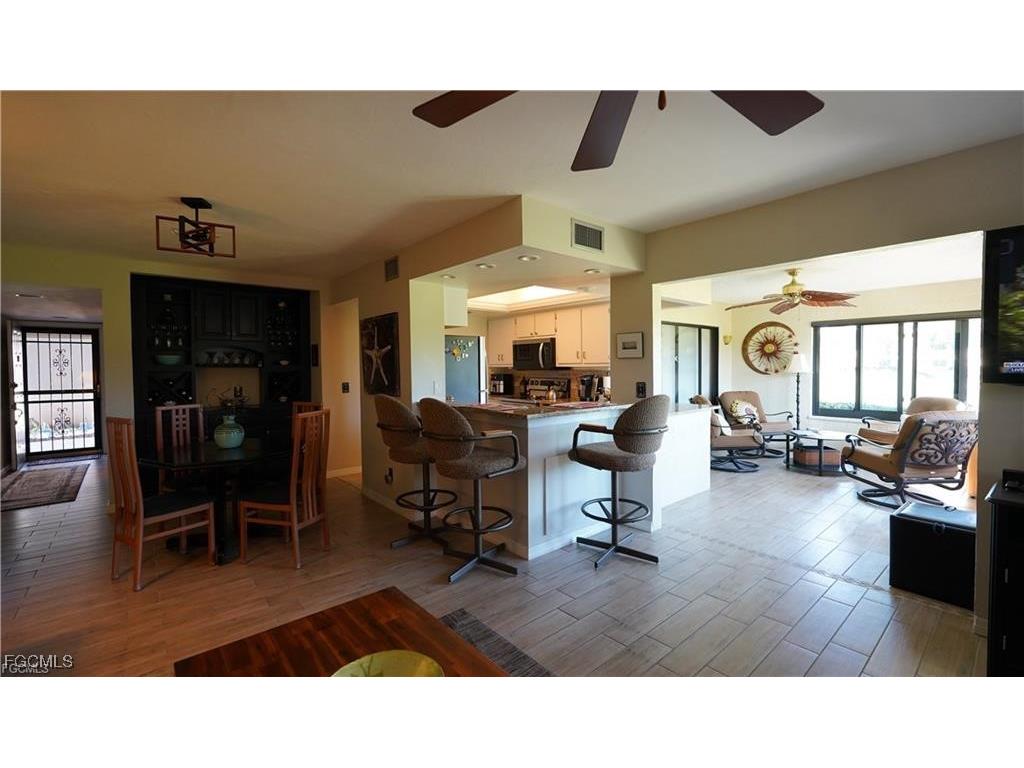 5730 Trailwinds Drive #411 Fort Myers FL 33907 2025014685 image3