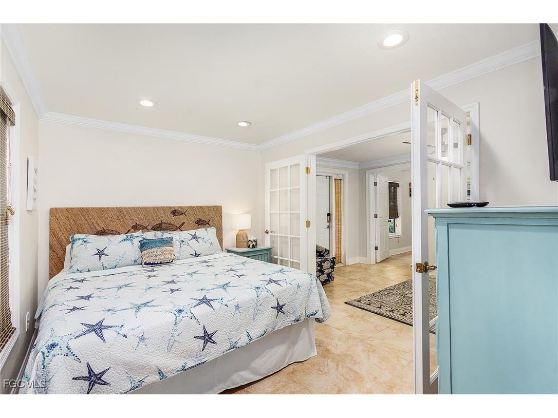 5730 Winkler Road Fort Myers FL 33919 2025023128 image11