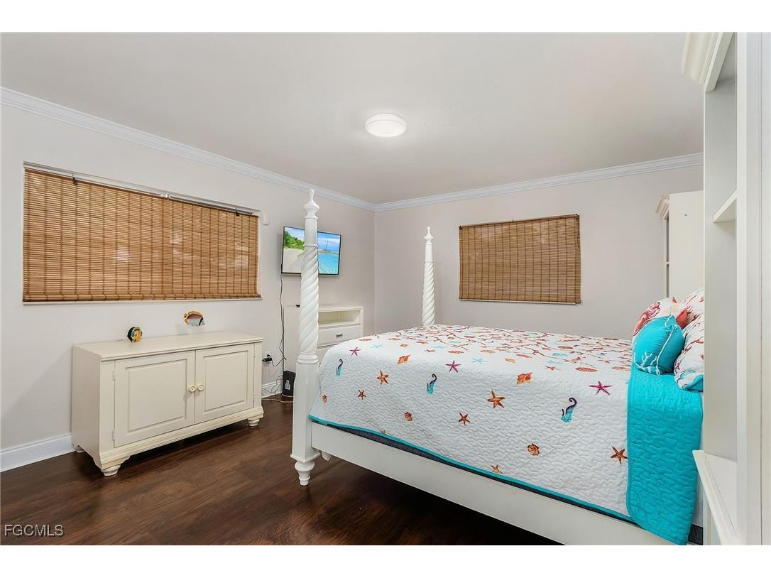 5730 Winkler Road Fort Myers FL 33919 2025023128 image20