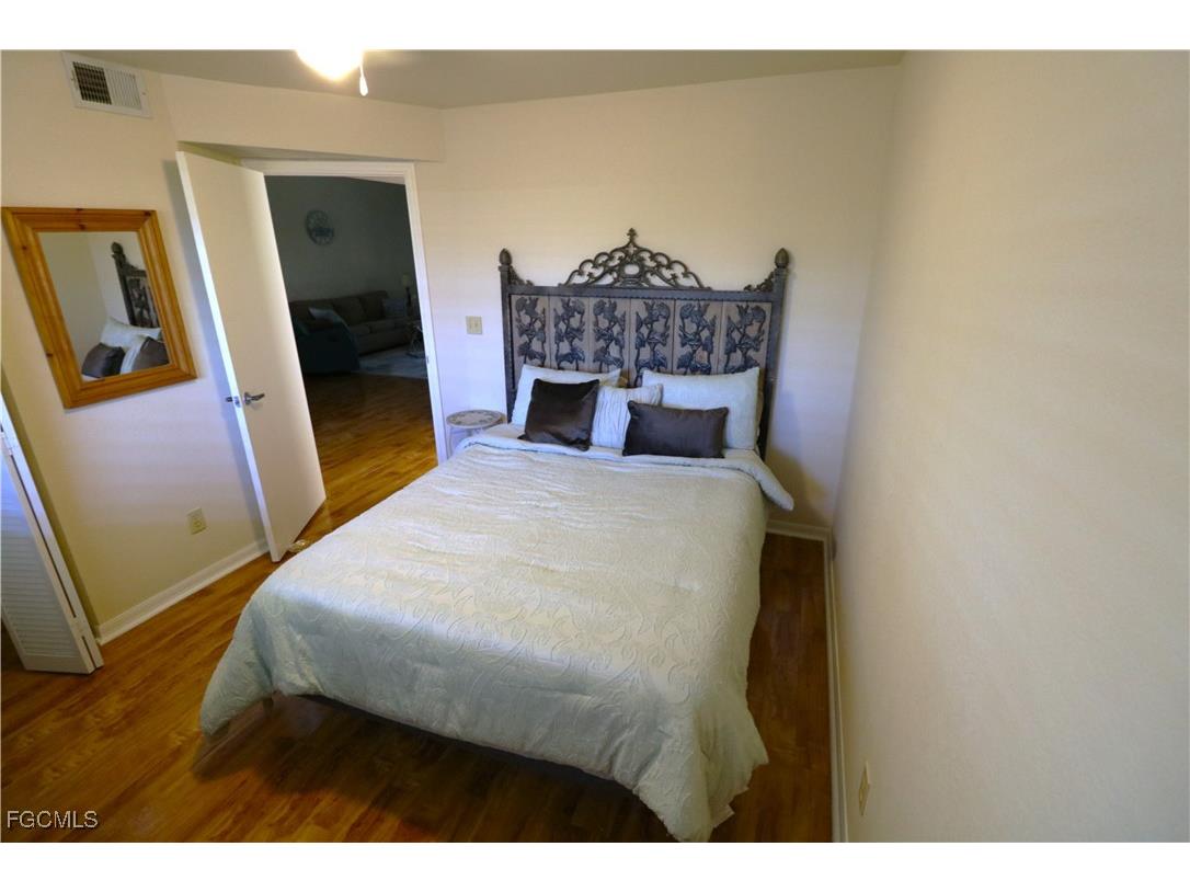 5731 Foxlake Drive #6 North Fort Myers FL 33917 2025013164 image22