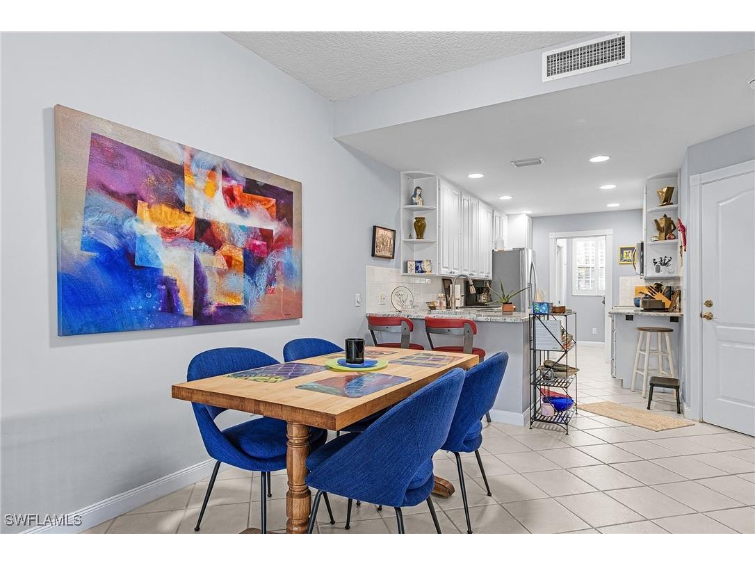 5733 Cove Circle Naples FL 34119 225080013 image7