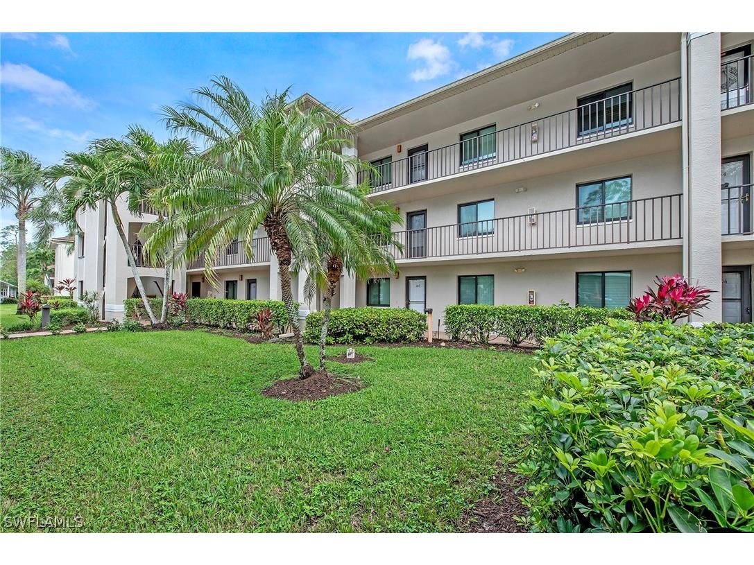 5733 Deauville Circle #G303 Naples FL 34112 222085163 image1
