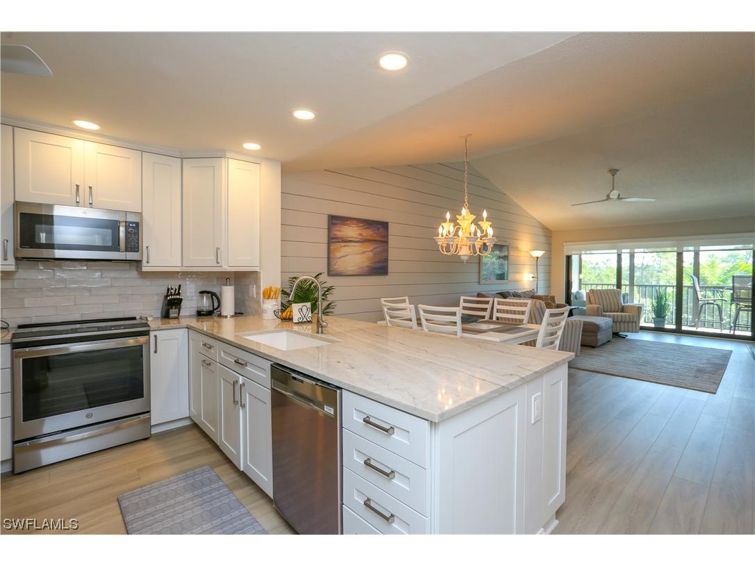 5733 Deauville Circle #G308 Naples FL 34112 223072563 image1