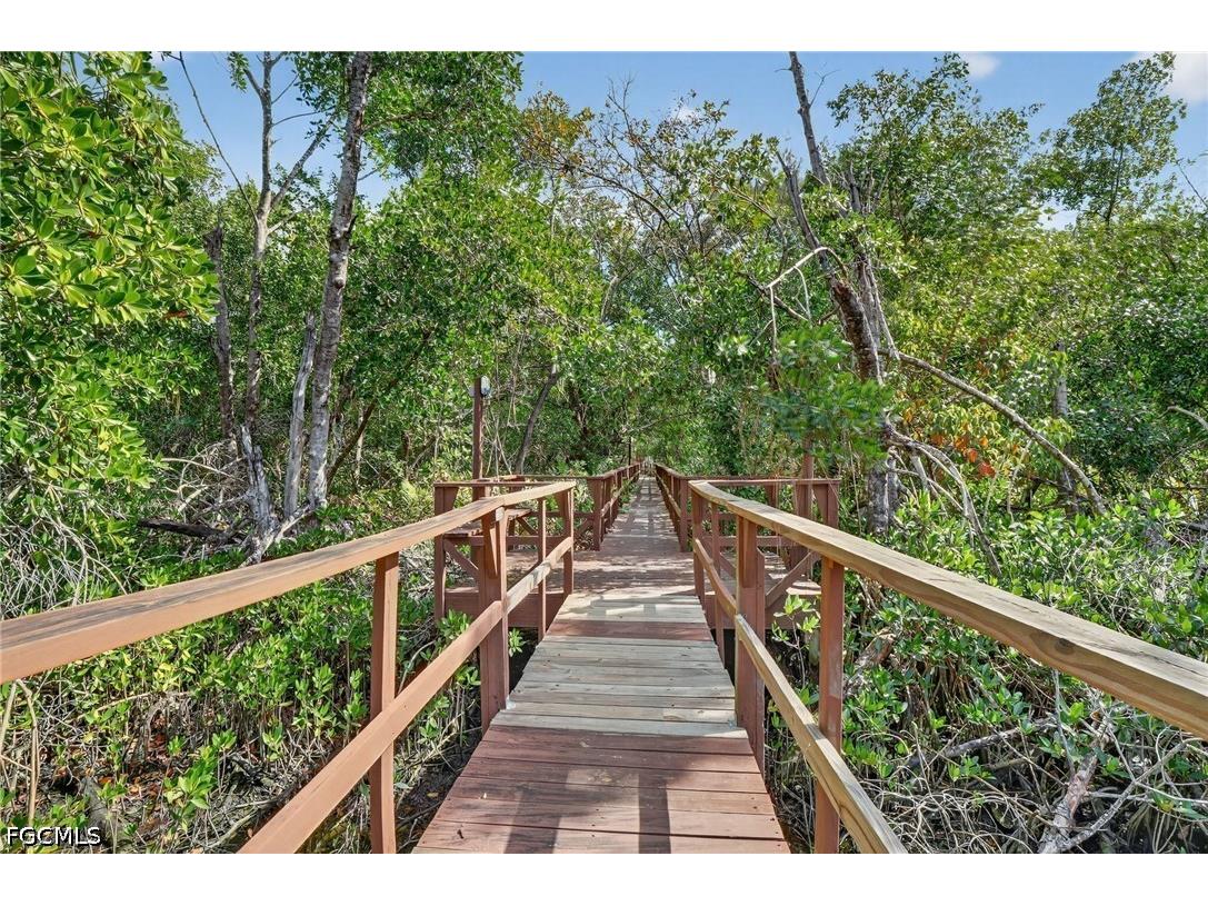 5735 Foxlake Drive #2 North Fort Myers FL 33917 2026018530 image37