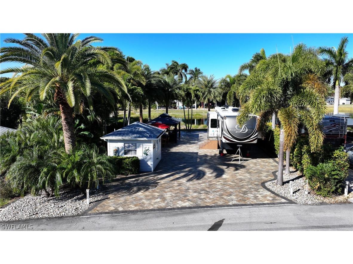 5736 Brightwood Drive Fort Myers FL 33905 226006136 image1