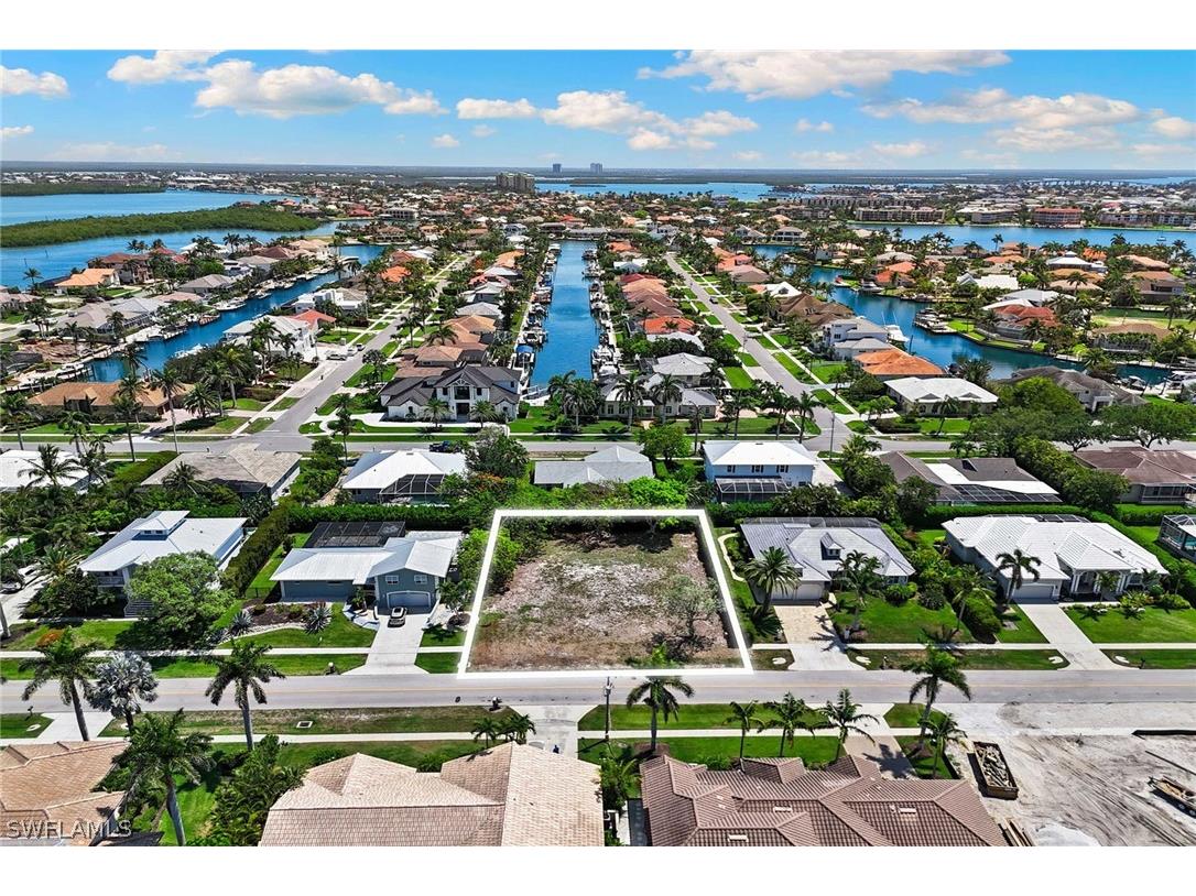 574 Tigertail Court Marco Island FL 34145 226011160 image2