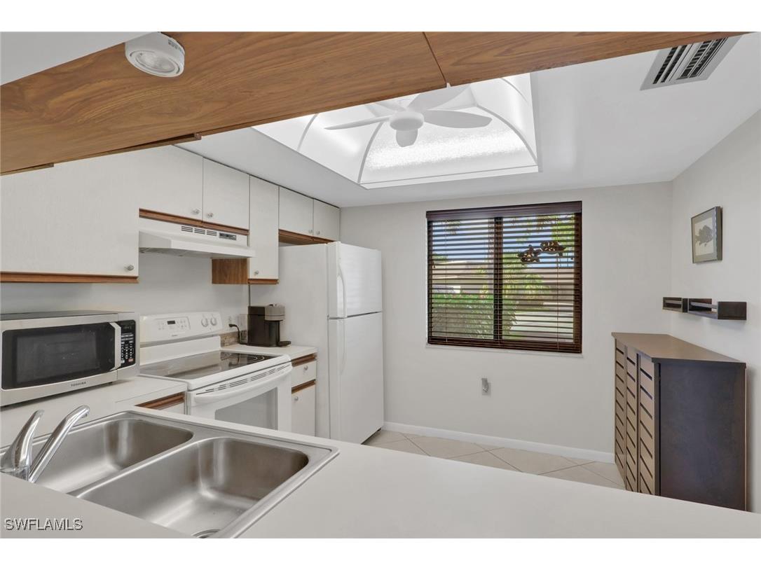 5741 Gage Lane #104D Naples FL 34113 226001207 image15