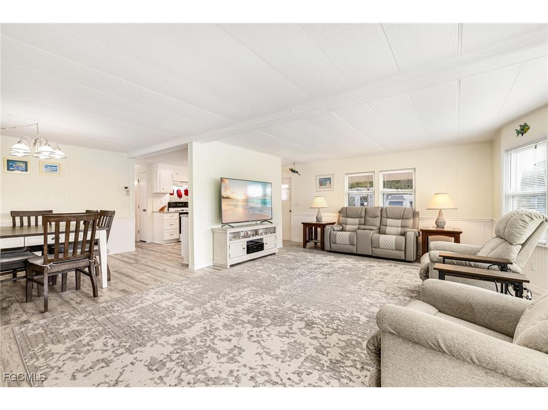 5744 Captain John Smith Loop North Fort Myers FL 33917 2025024040 image4