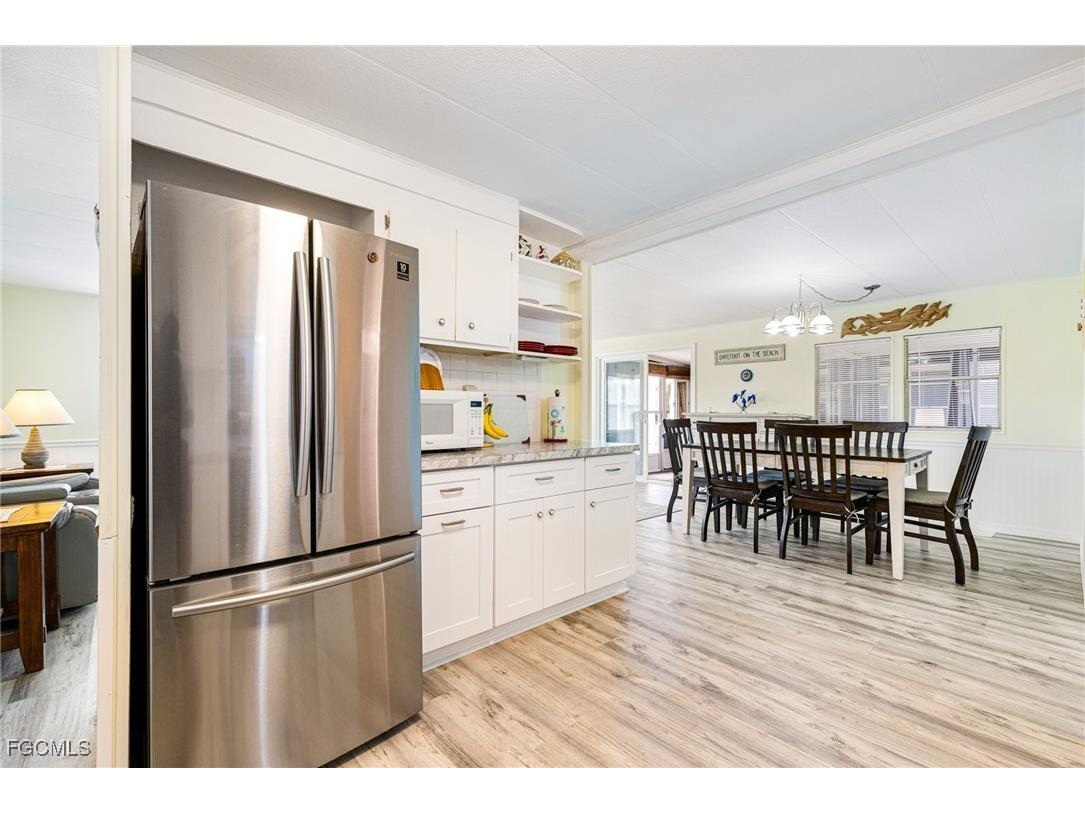 5744 Captain John Smith Loop North Fort Myers FL 33917 2025024040 image8