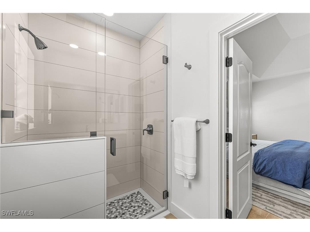 575 101st Avenue N Naples FL 34108 225063691 image15