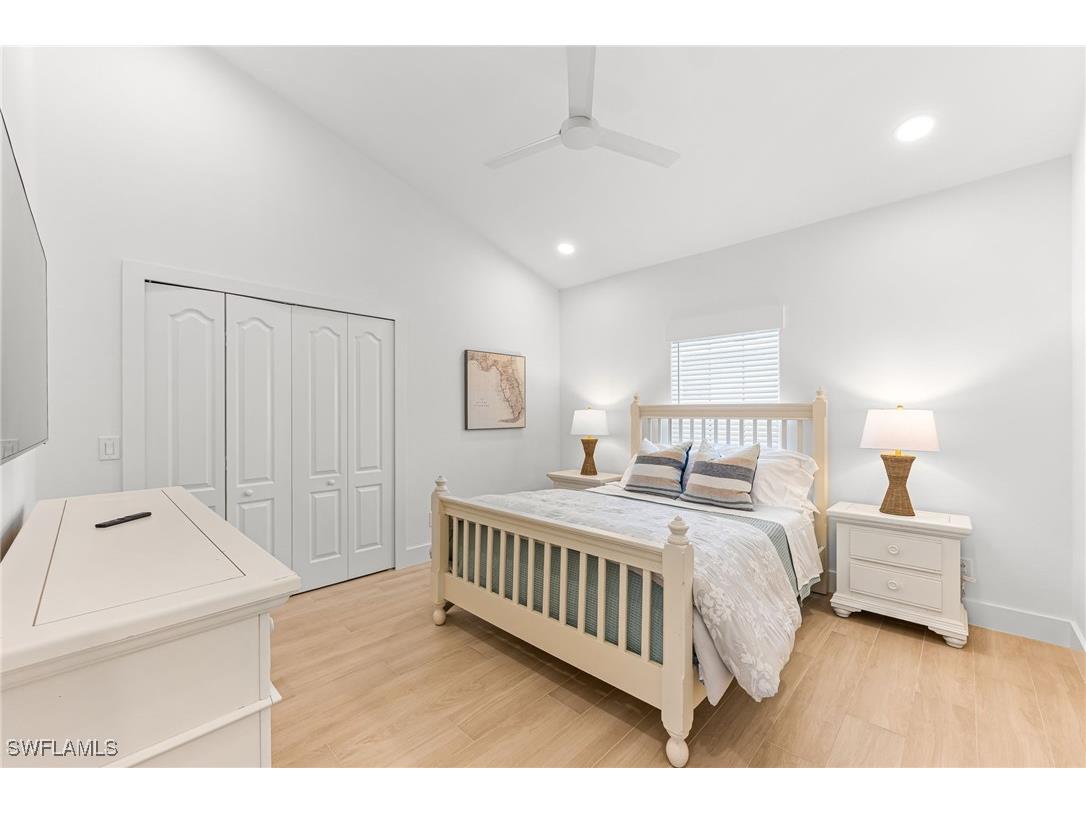 575 101st Avenue N Naples FL 34108 225063691 image16