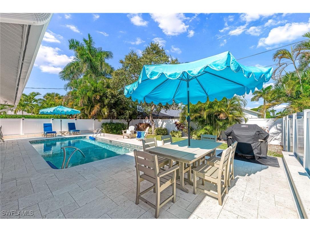 575 101st Avenue N Naples FL 34108 225063691 image21