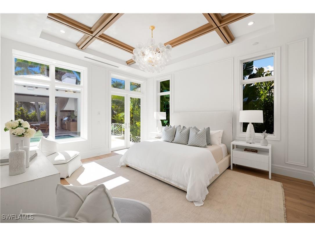 575 13th Avenue S Naples FL 34102 225079204 image16