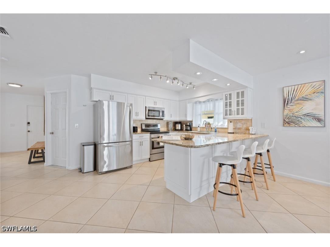 575 97th Avenue N Naples FL 34108 226021325 image3