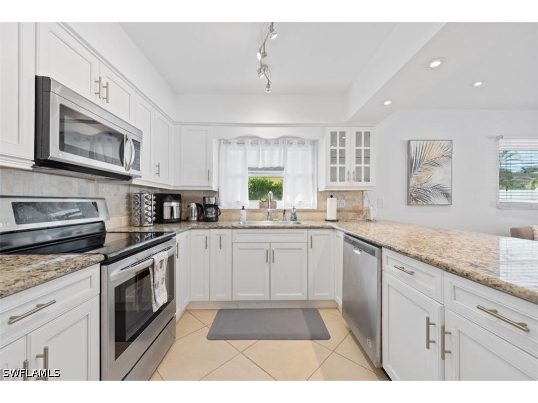 575 97th Avenue N Naples FL 34108 226021325 image5