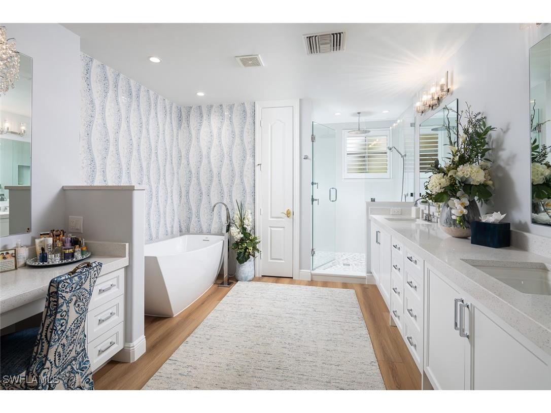 575 Avellino Isles Circle #102 Naples FL 34119 225058697 image12