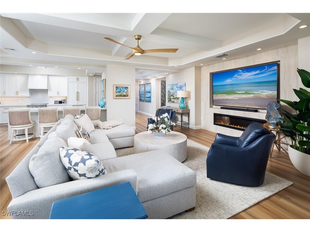 575 Avellino Isles Circle #102 Naples FL 34119 225058697 image7