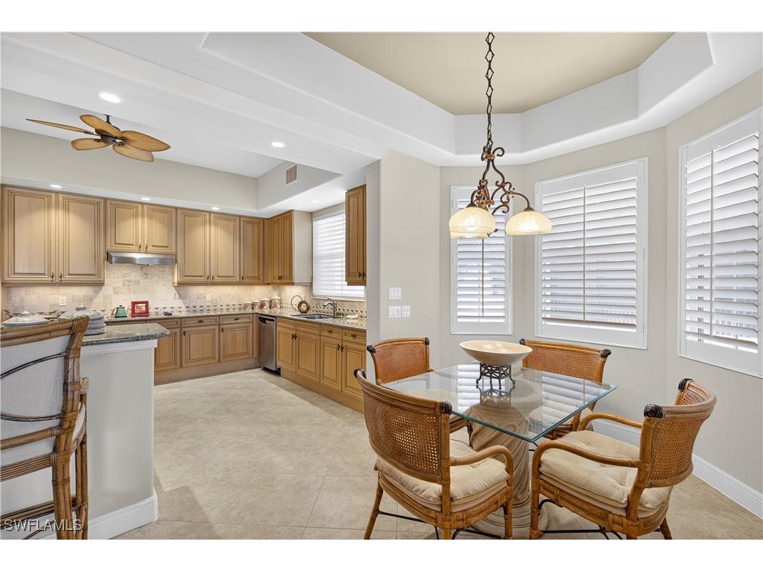 575 Avellino Isles Circle #201 Naples FL 34119 225070790 image10