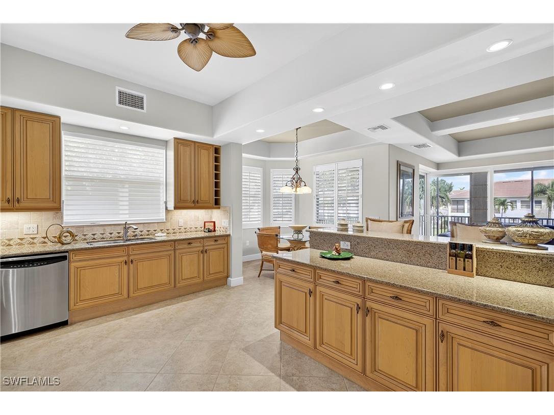 575 Avellino Isles Circle #201 Naples FL 34119 225070790 image14