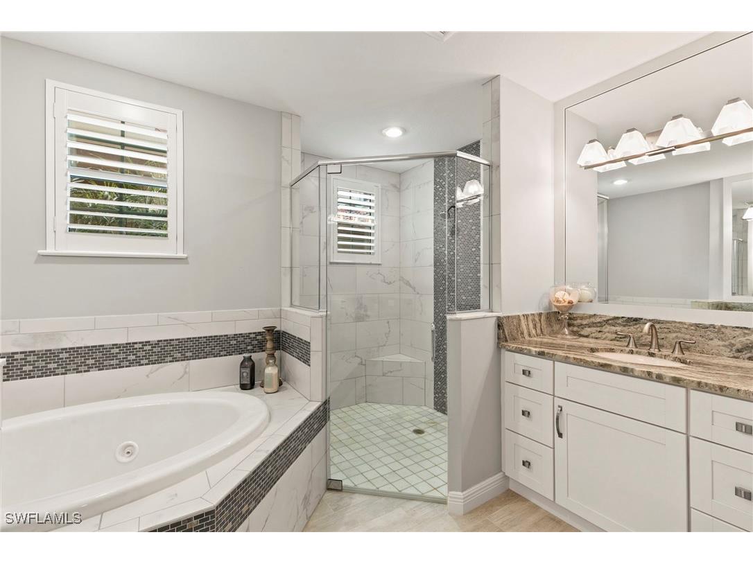 575 El Camino Real #6-102 Naples FL 34119 225085188 image14