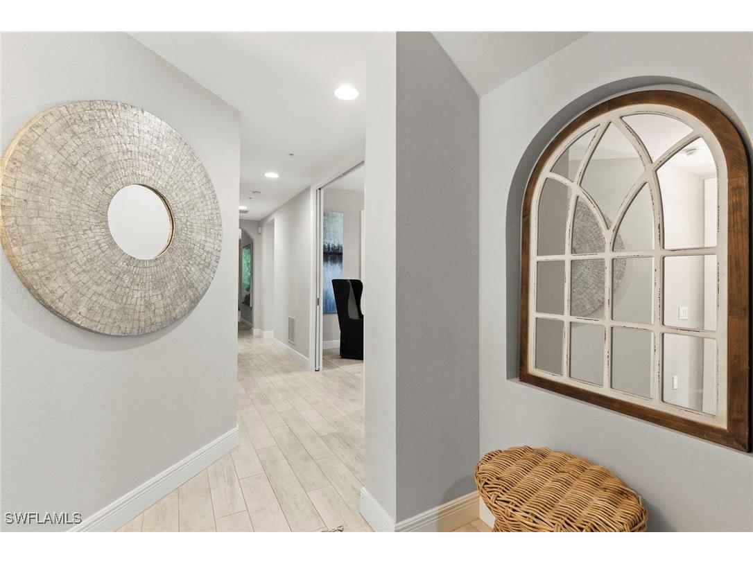 575 El Camino Real #6-102 Naples FL 34119 225085188 image3