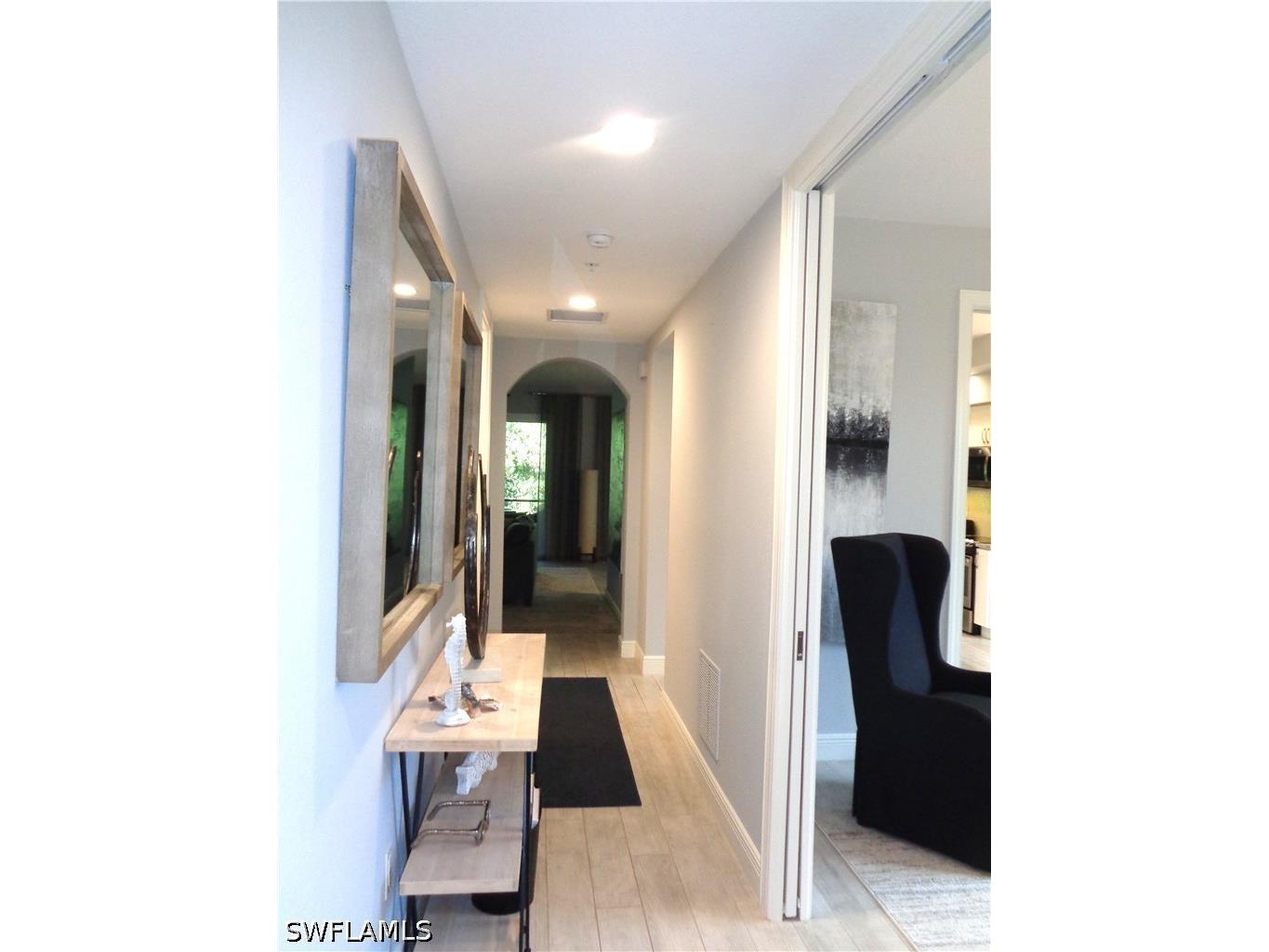 575 El Camino Real #6 Naples FL 34119 226015619 image2