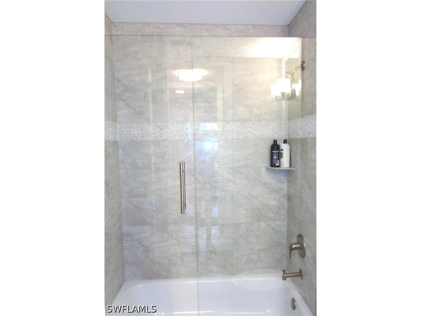 575 El Camino Real #6 Naples FL 34119 226015619 image38