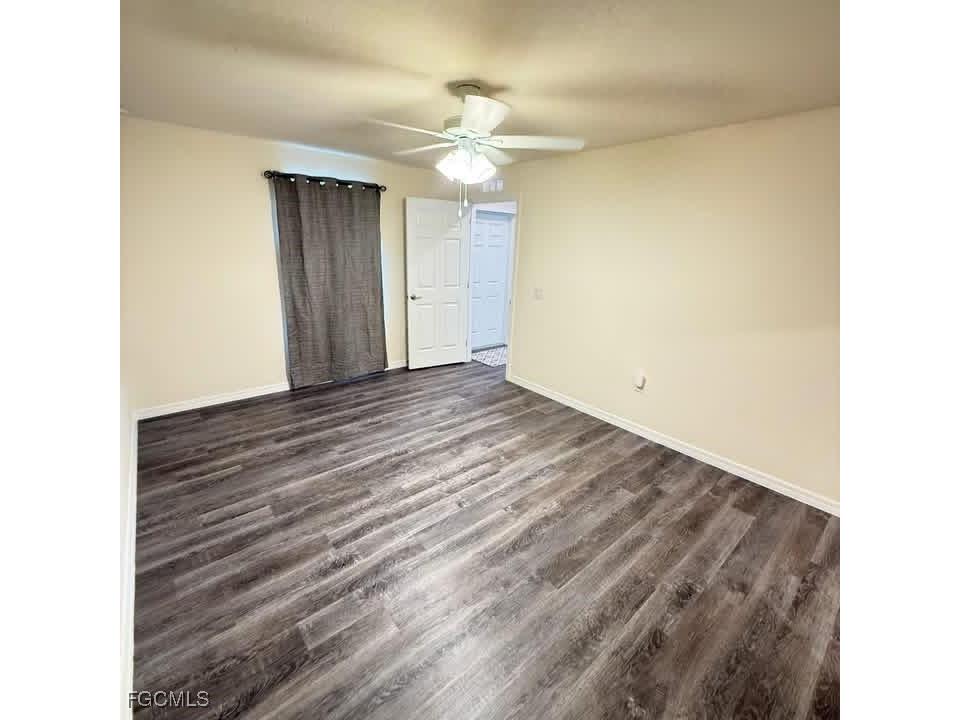 575 Oakshire Lane Lehigh Acres FL 33972 2025024782 image11