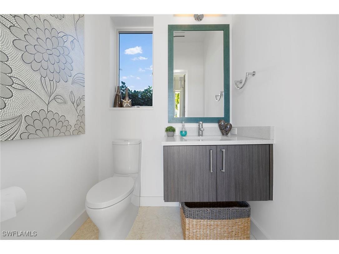 575 Palm Circle E Naples FL 34102 225076754 image16