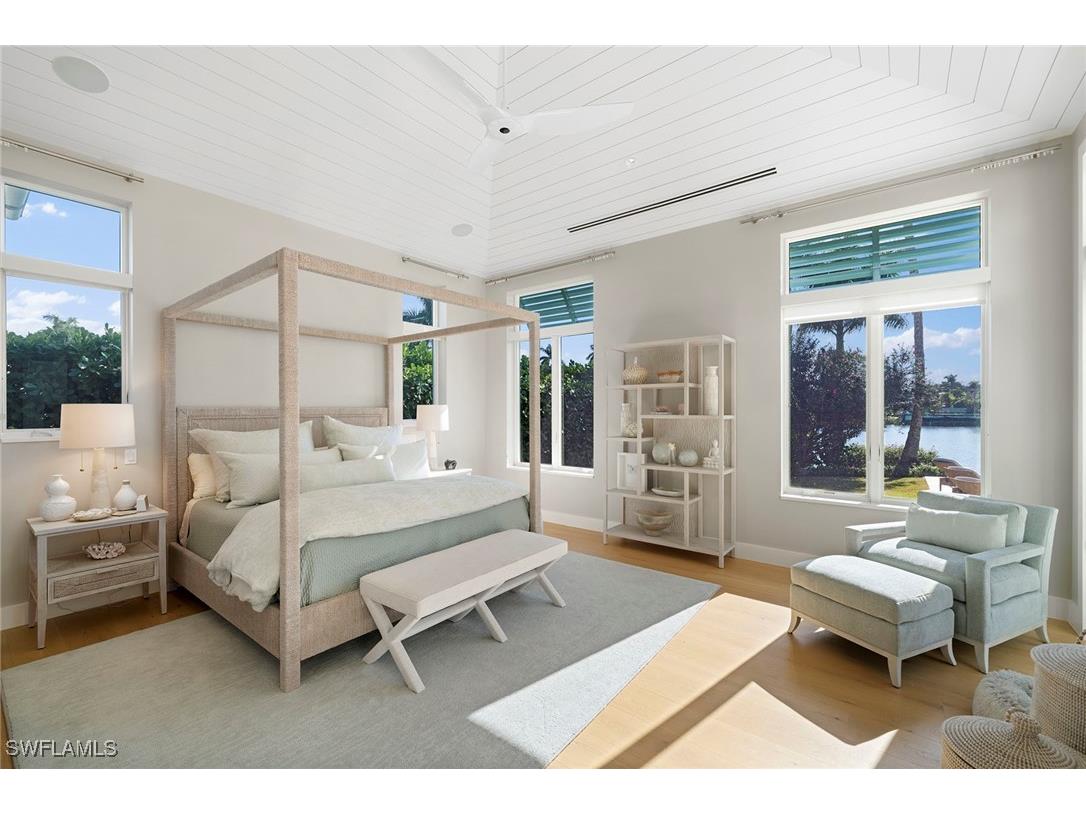 575 Palm Circle E Naples FL 34102 225076754 image27