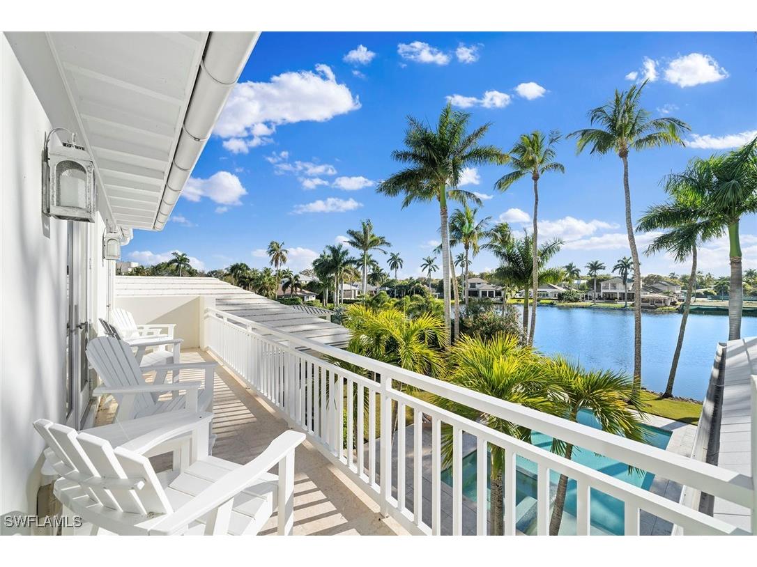 575 Palm Circle E Naples FL 34102 225076754 image41