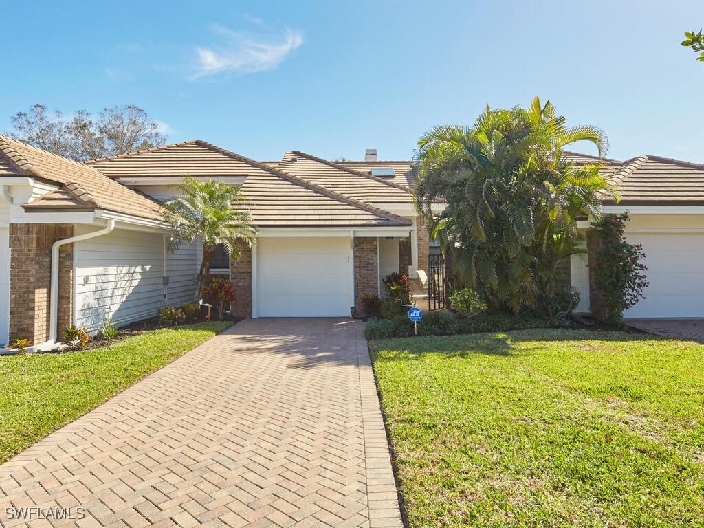 575 Park Shore Drive Naples FL 34103 225072466 image1