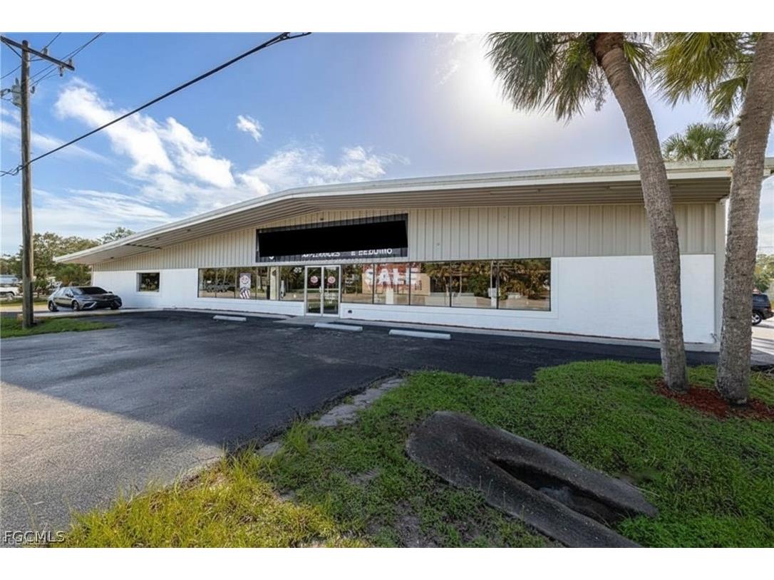 575 S Main Street Labelle FL 33935 2026007290 image6