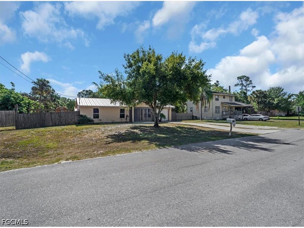 575 Sabal Palm Court Labelle FL 33935 2026020611 image3